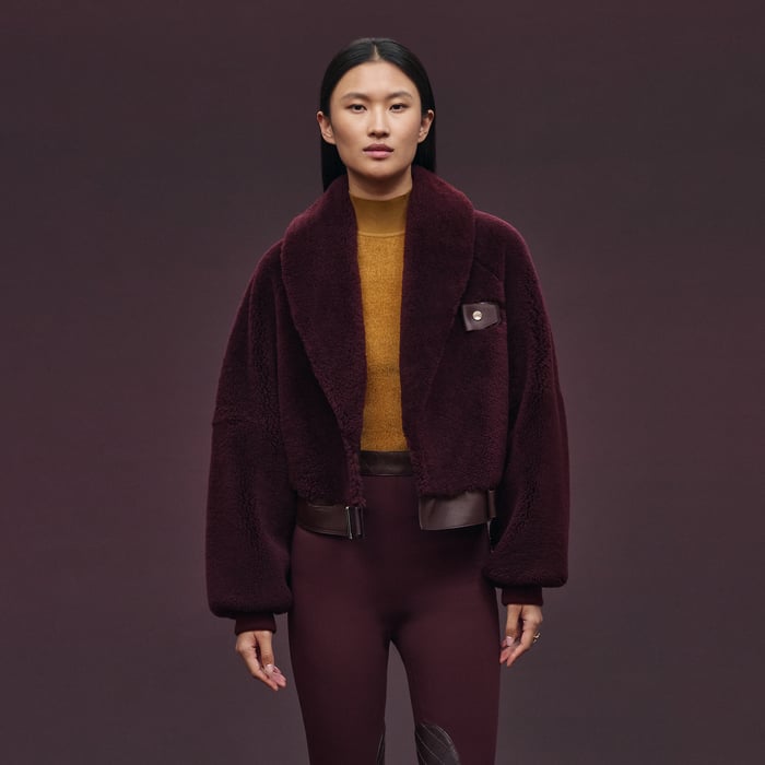 Rouge Bordeaux Short Leather Coat