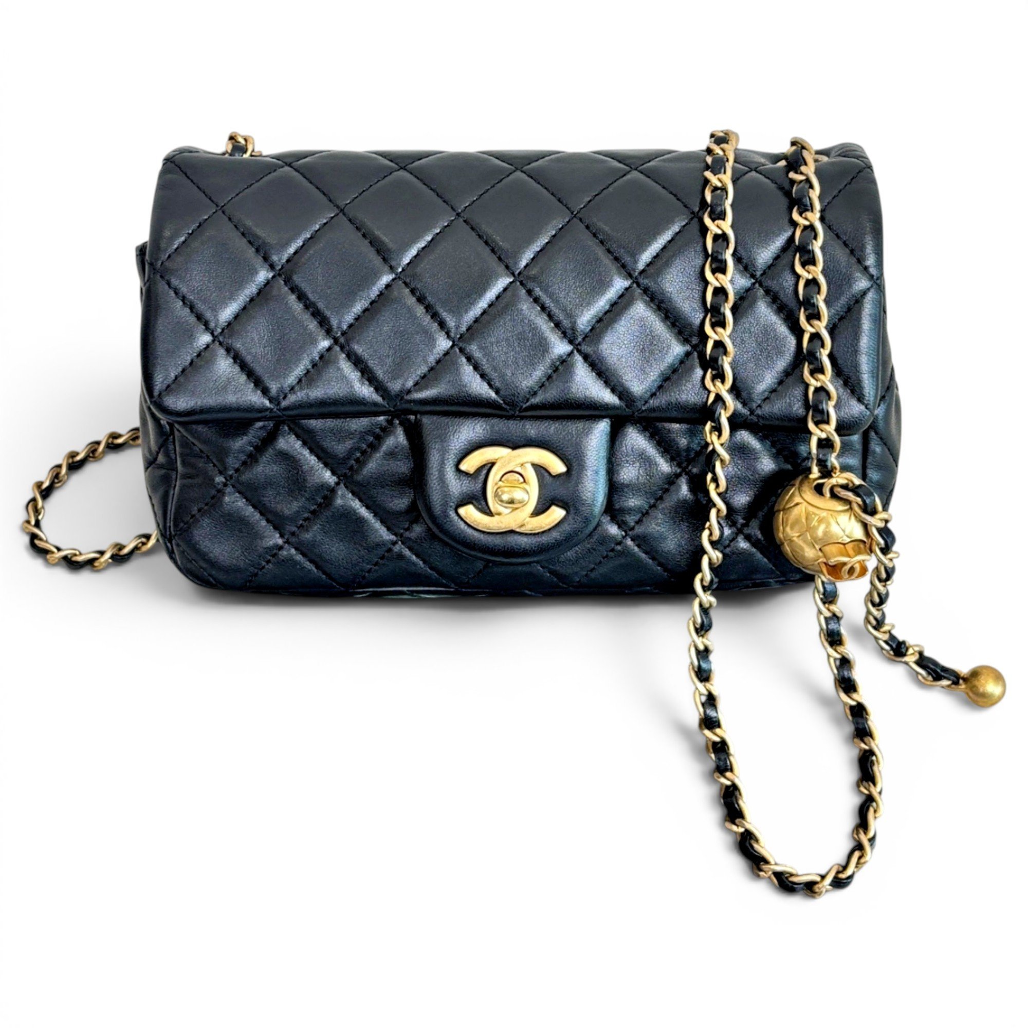 Timeless/Classique leather crossbody bag