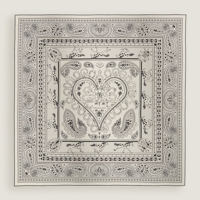 Cheval De Coeur Bandana Shawl 140