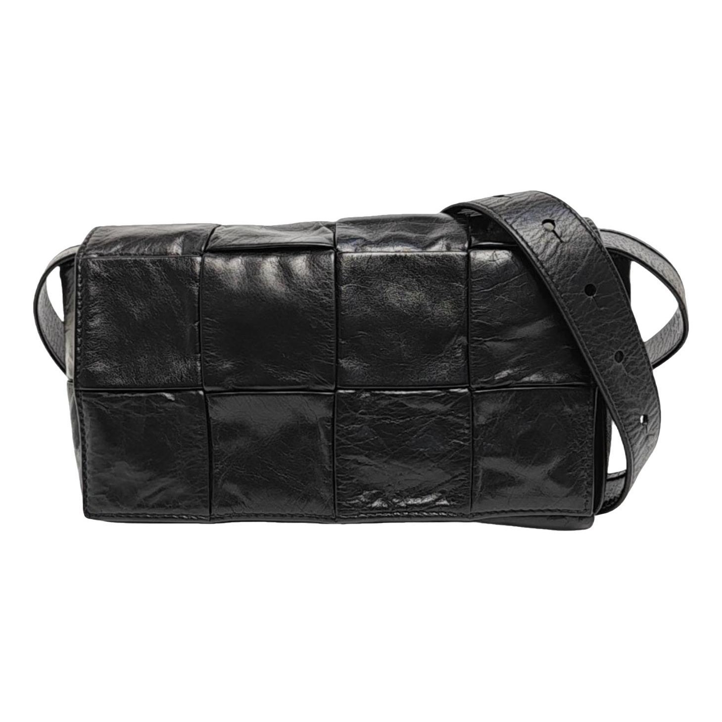 Brick Cassette leather handbag
