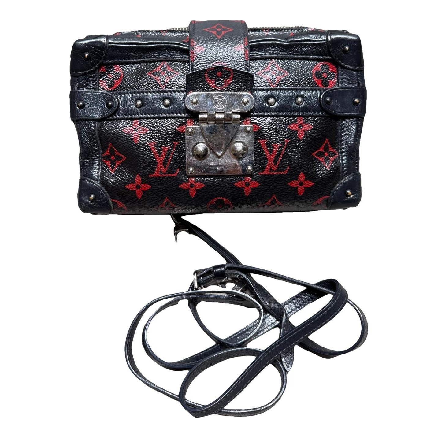 Leather bag