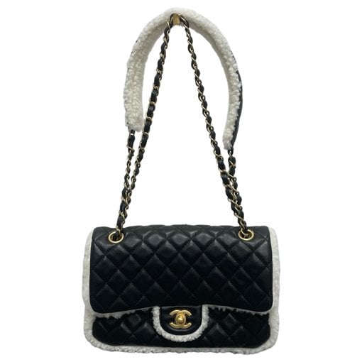 Timeless/Classique leather crossbody bag