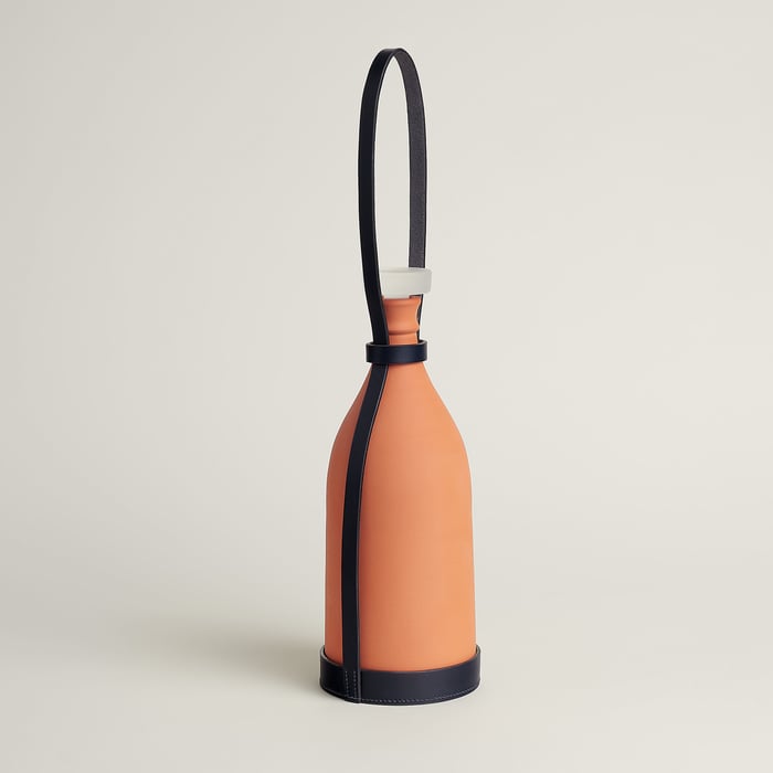 Bleu Indigo Carafe In Terracotta GM