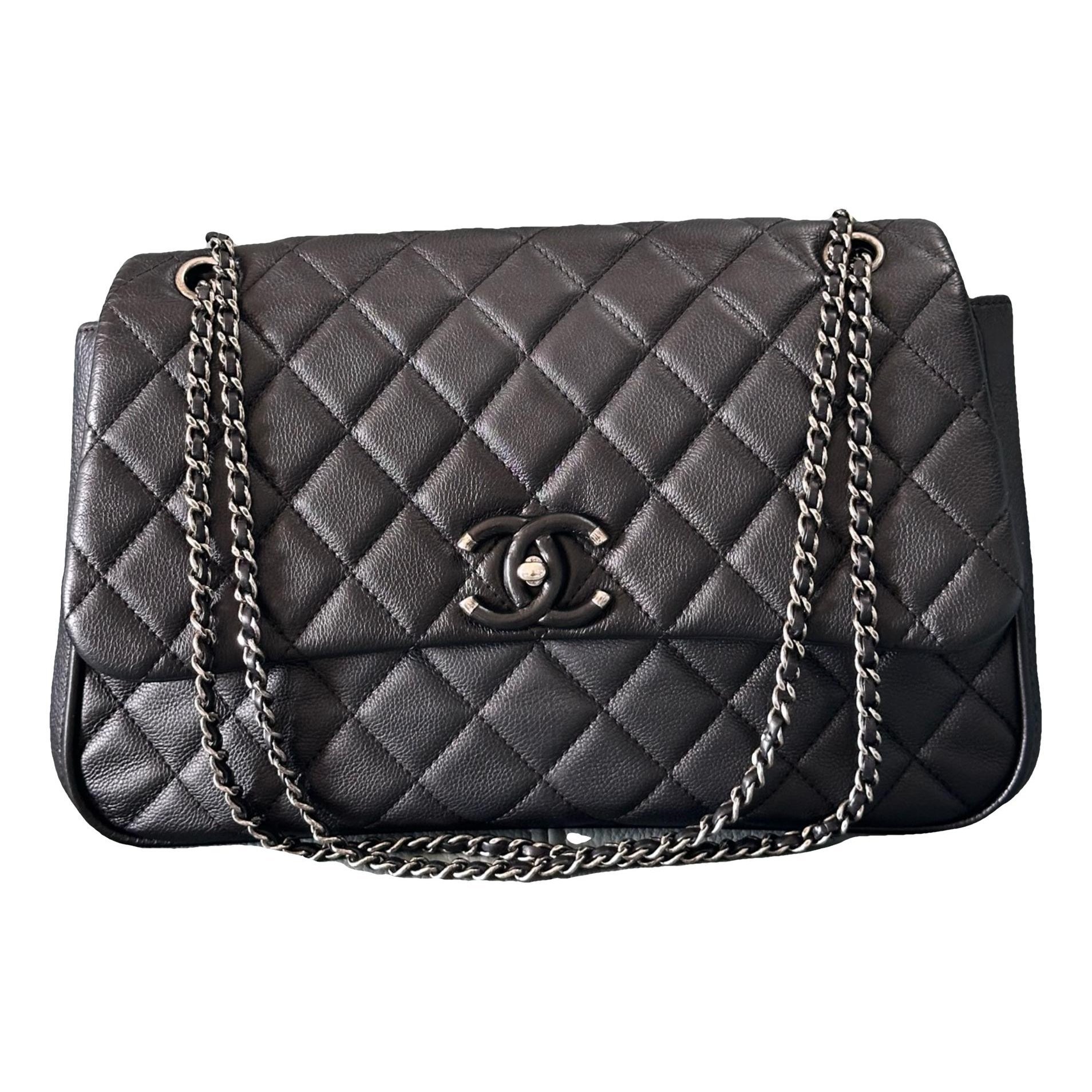 Timeless/Classique leather handbag
