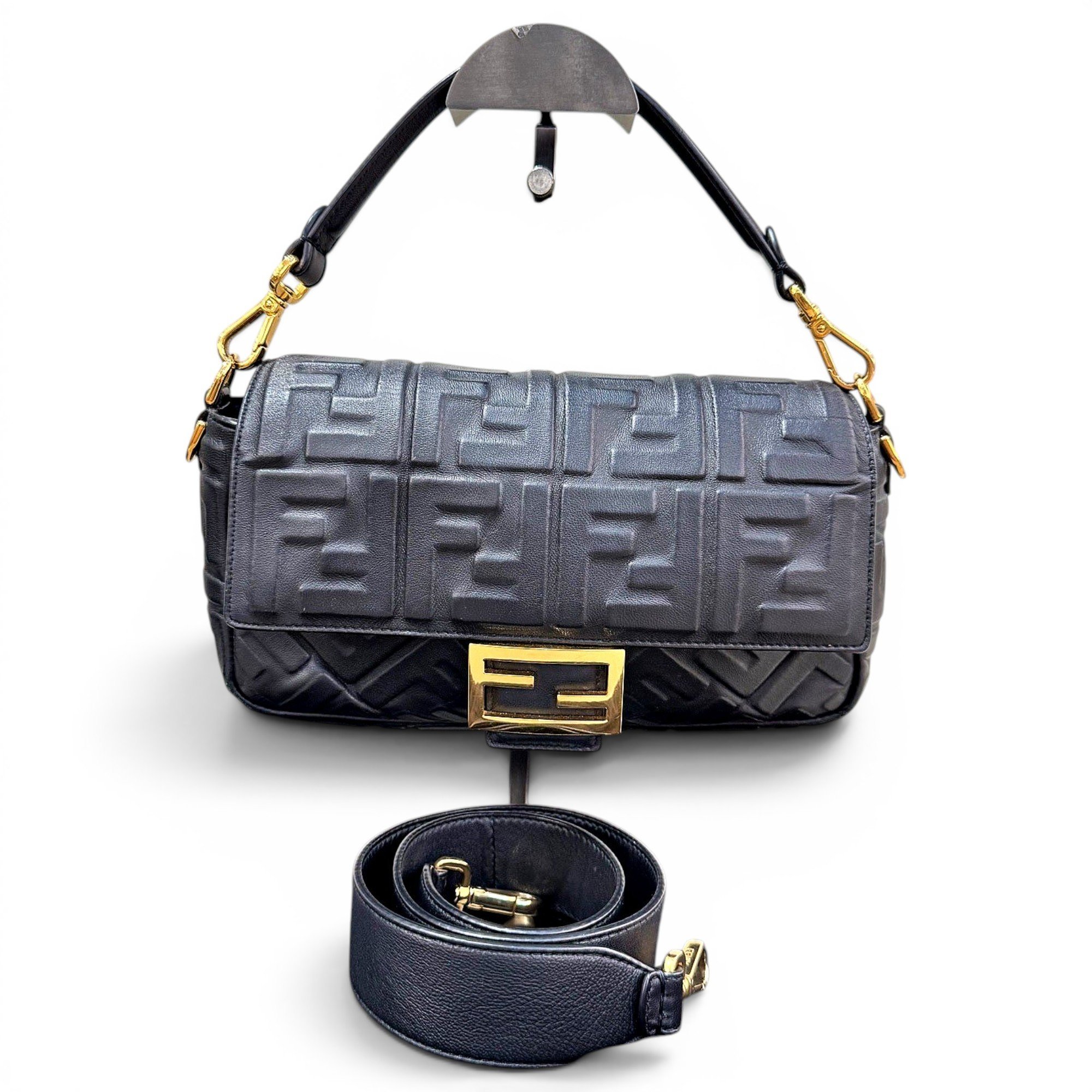 Baguette leather handbag