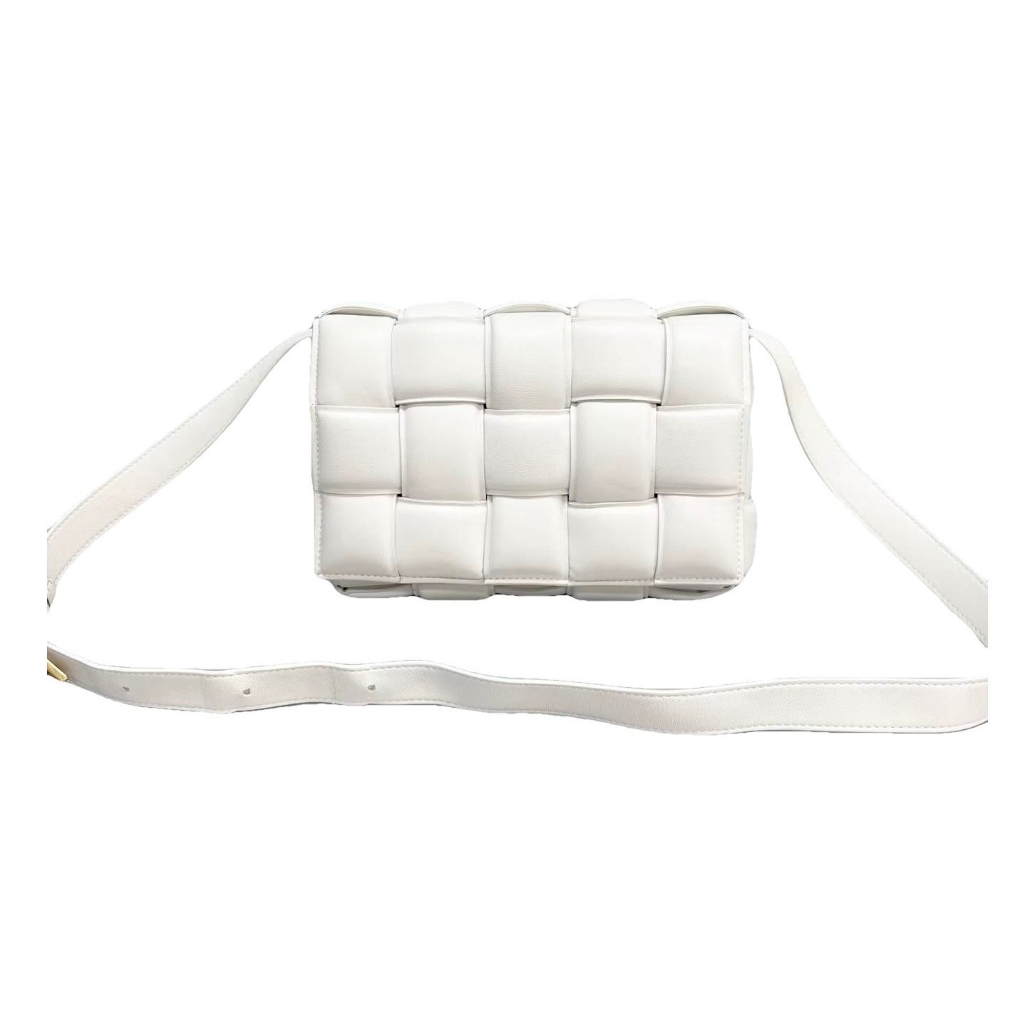 Cassette leather crossbody bag