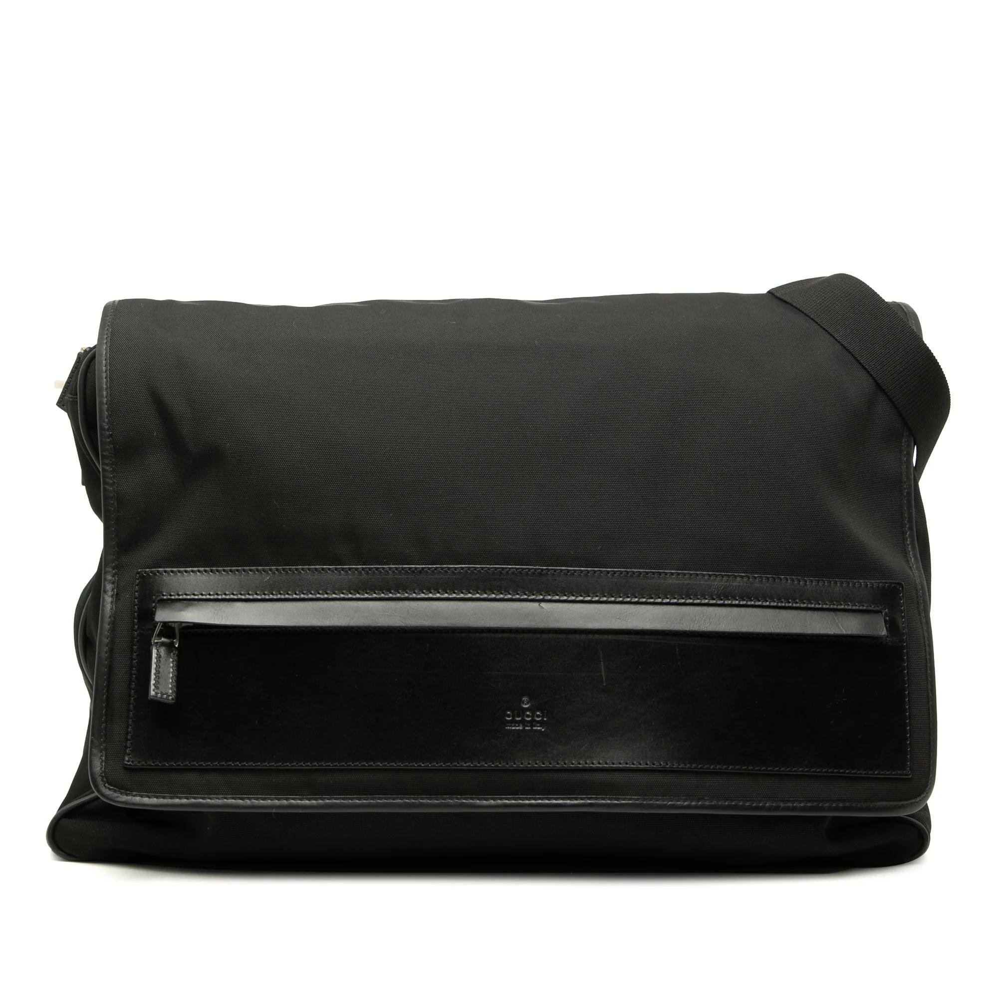 Gucci B cloth handbag