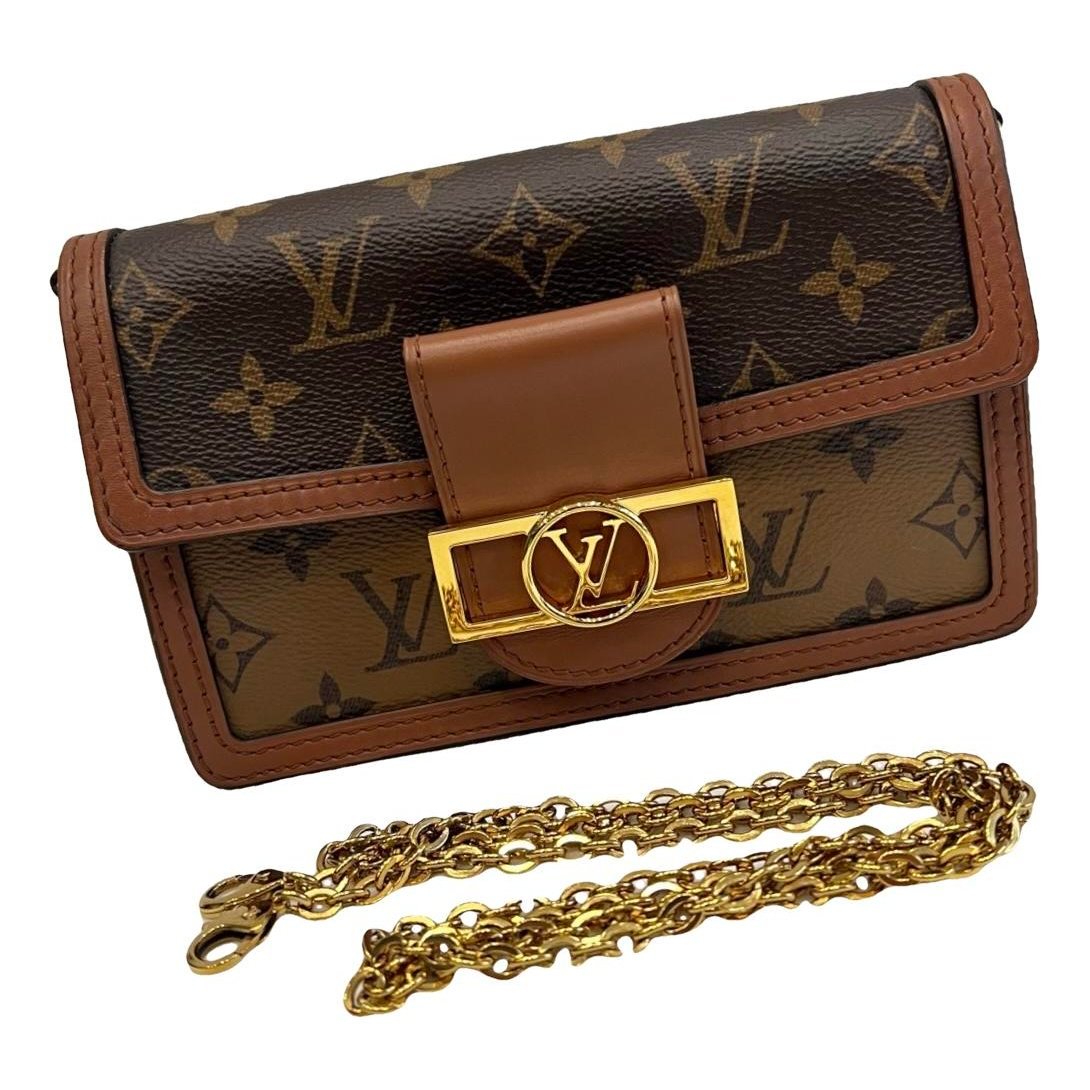 Dauphine leather handbag