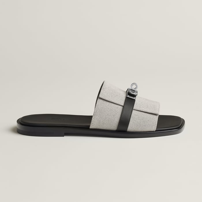 Gabriel Sandal