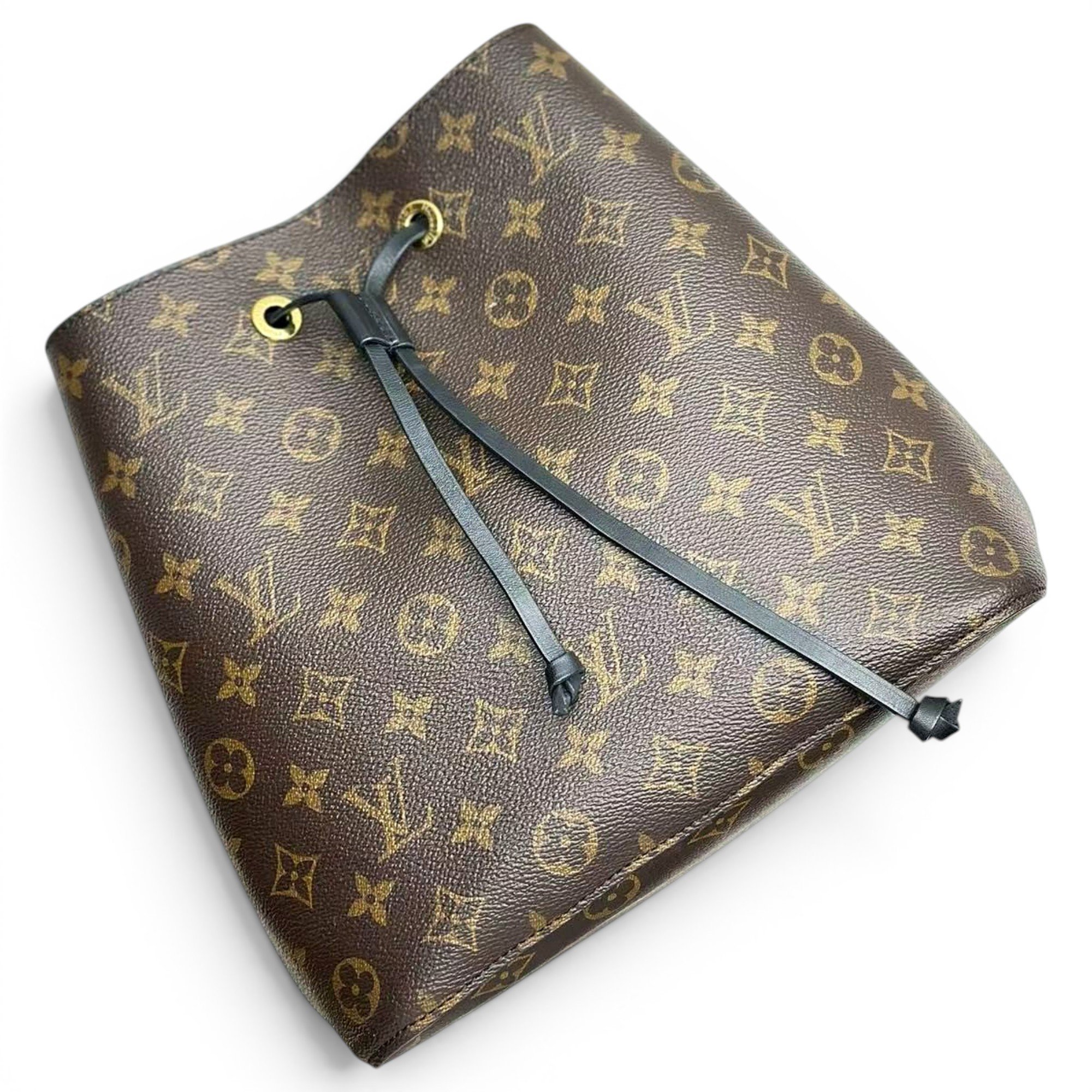 NéoNoé leather handbag