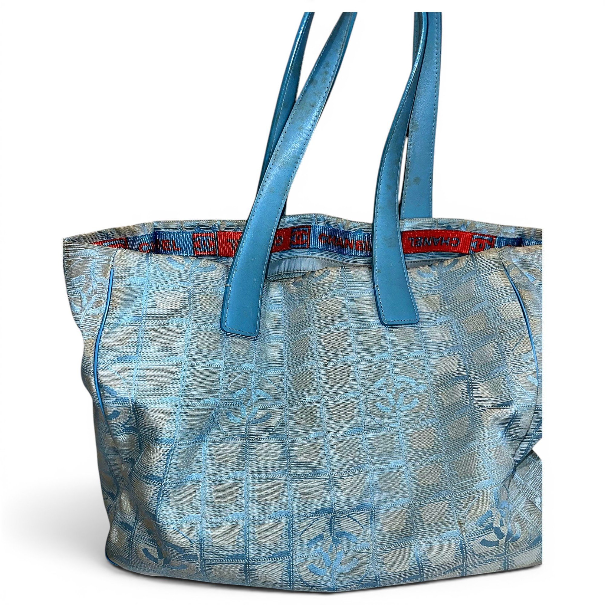 Vinyl tote