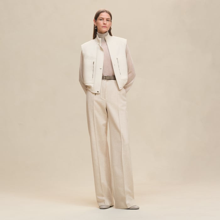 Blanc Naturel Sleeveless Short Bomber Jacket