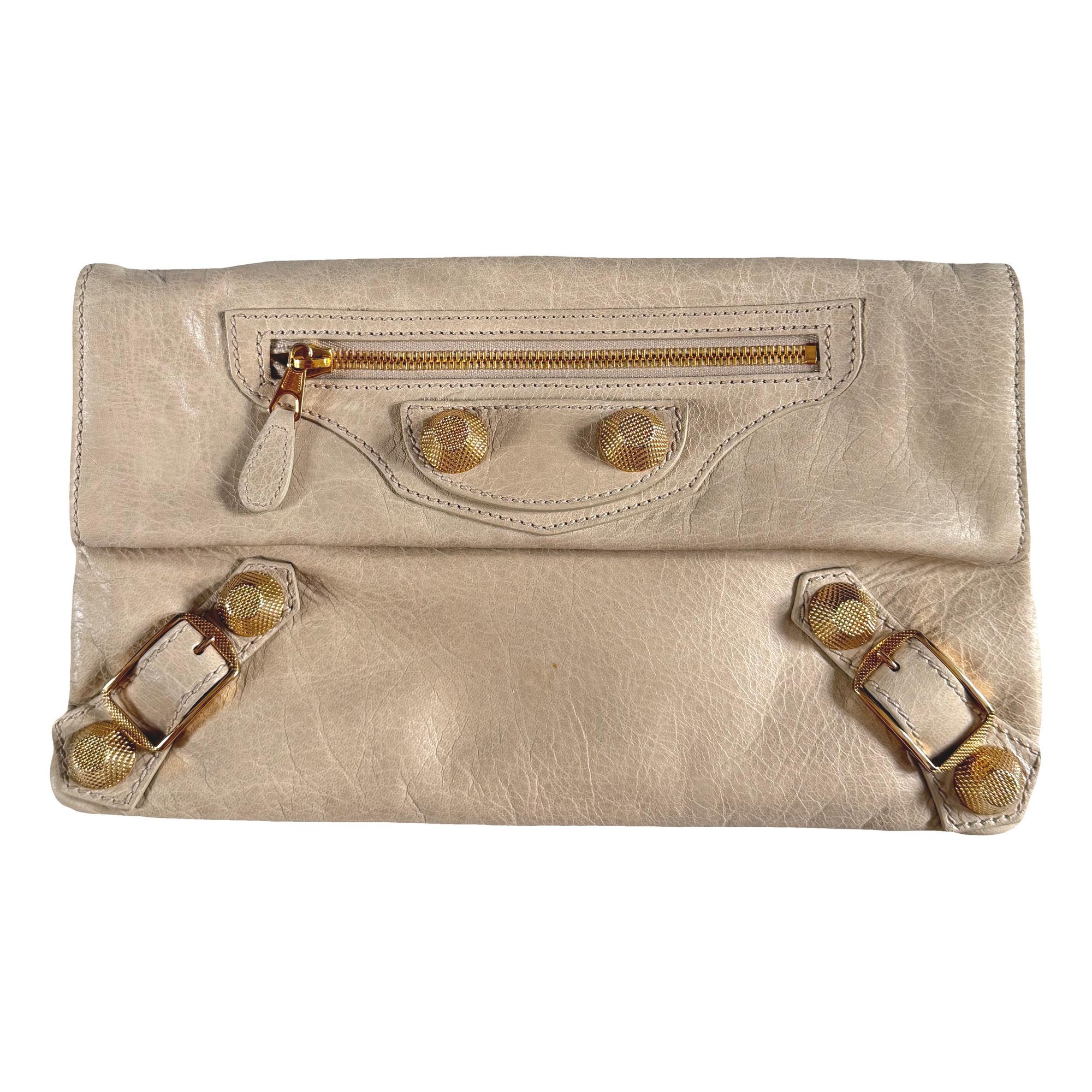 Envelop leather clutch bag