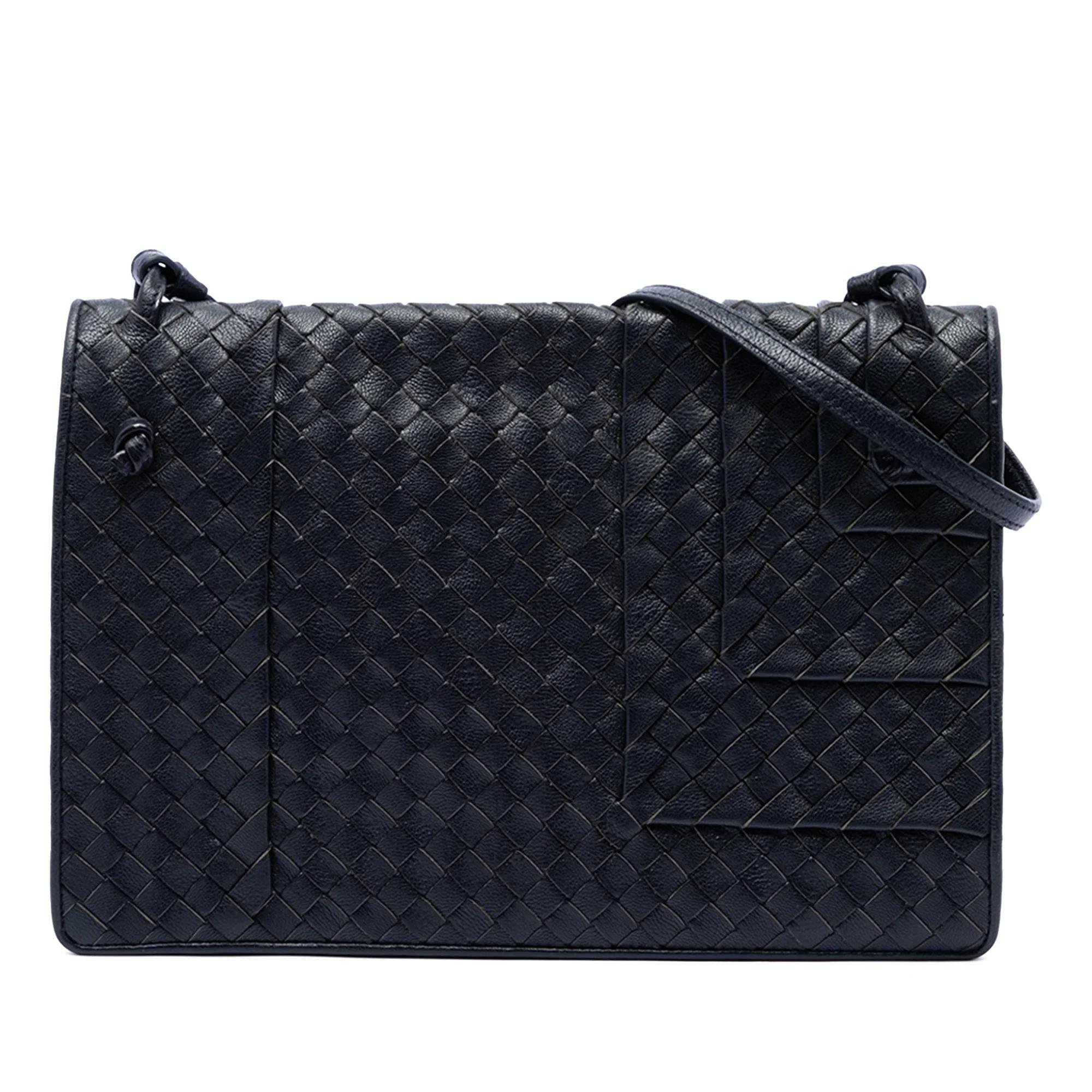 Veneta leather crossbody bag