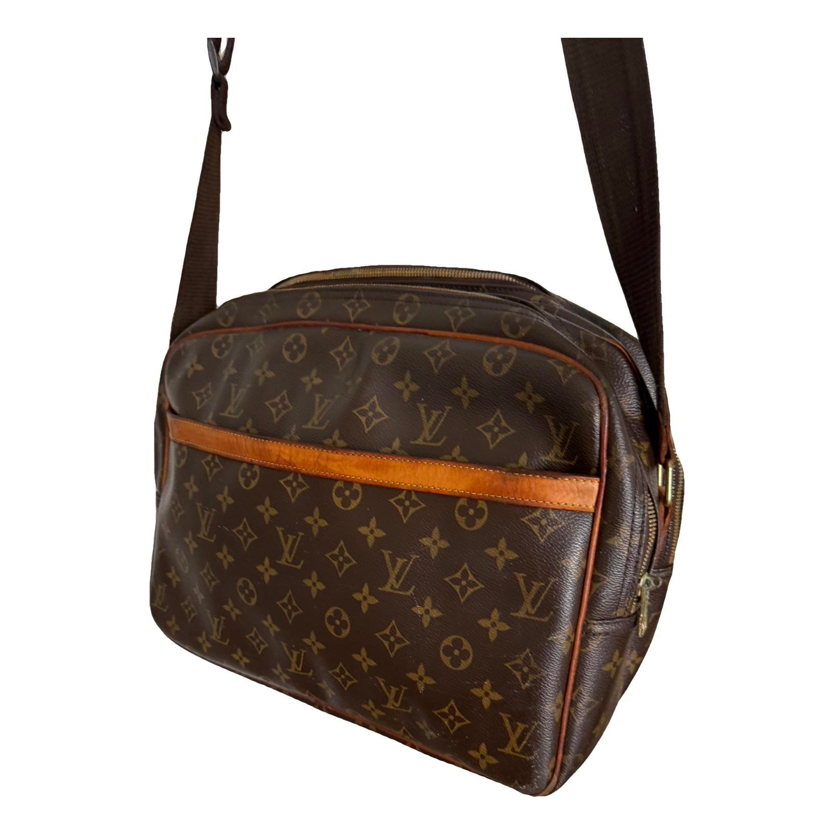 Blois leather crossbody bag