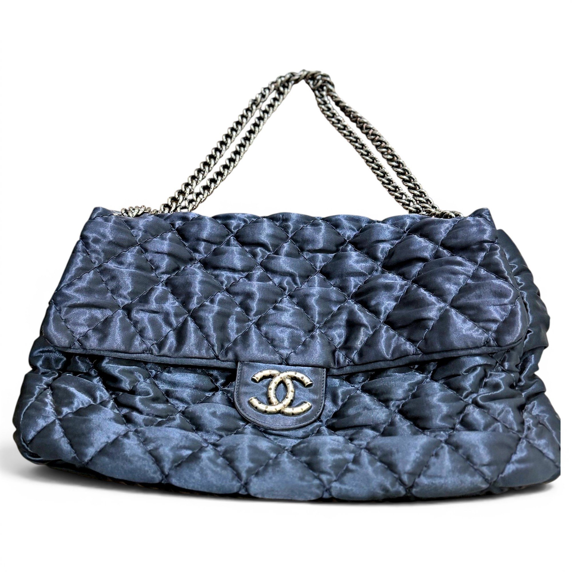 Timeless/Classique silk crossbody bag