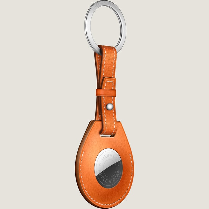 Orange Apple Airtag Hermès Key Ring