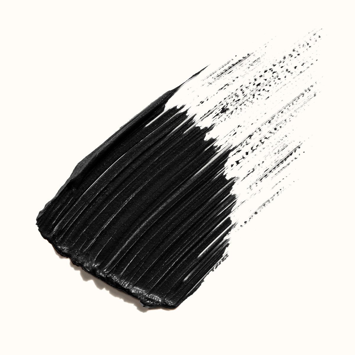 01 – Noir Fusain Revitalizing Care Mascara, Noir Fusain