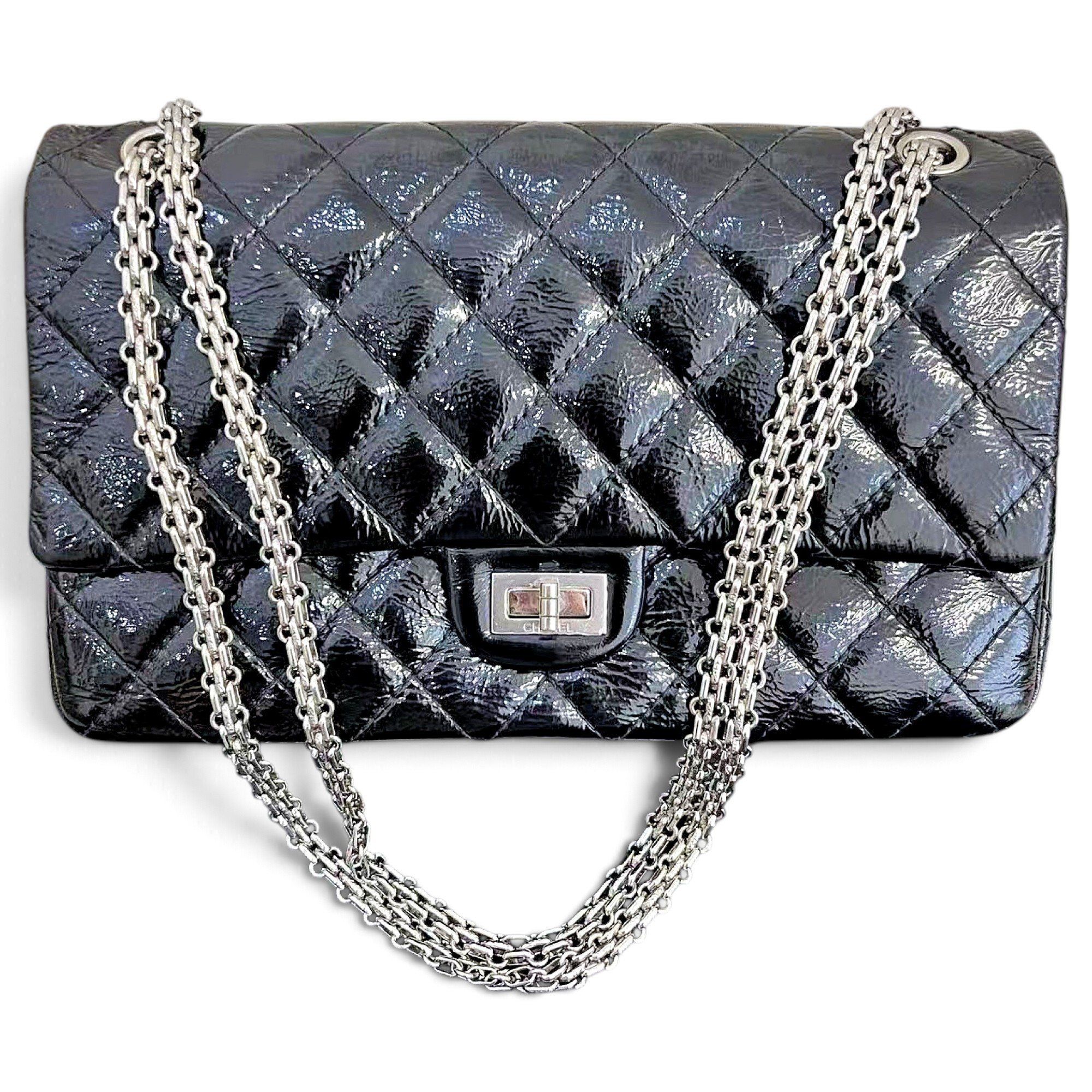 Timeless/Classique patent leather handbag