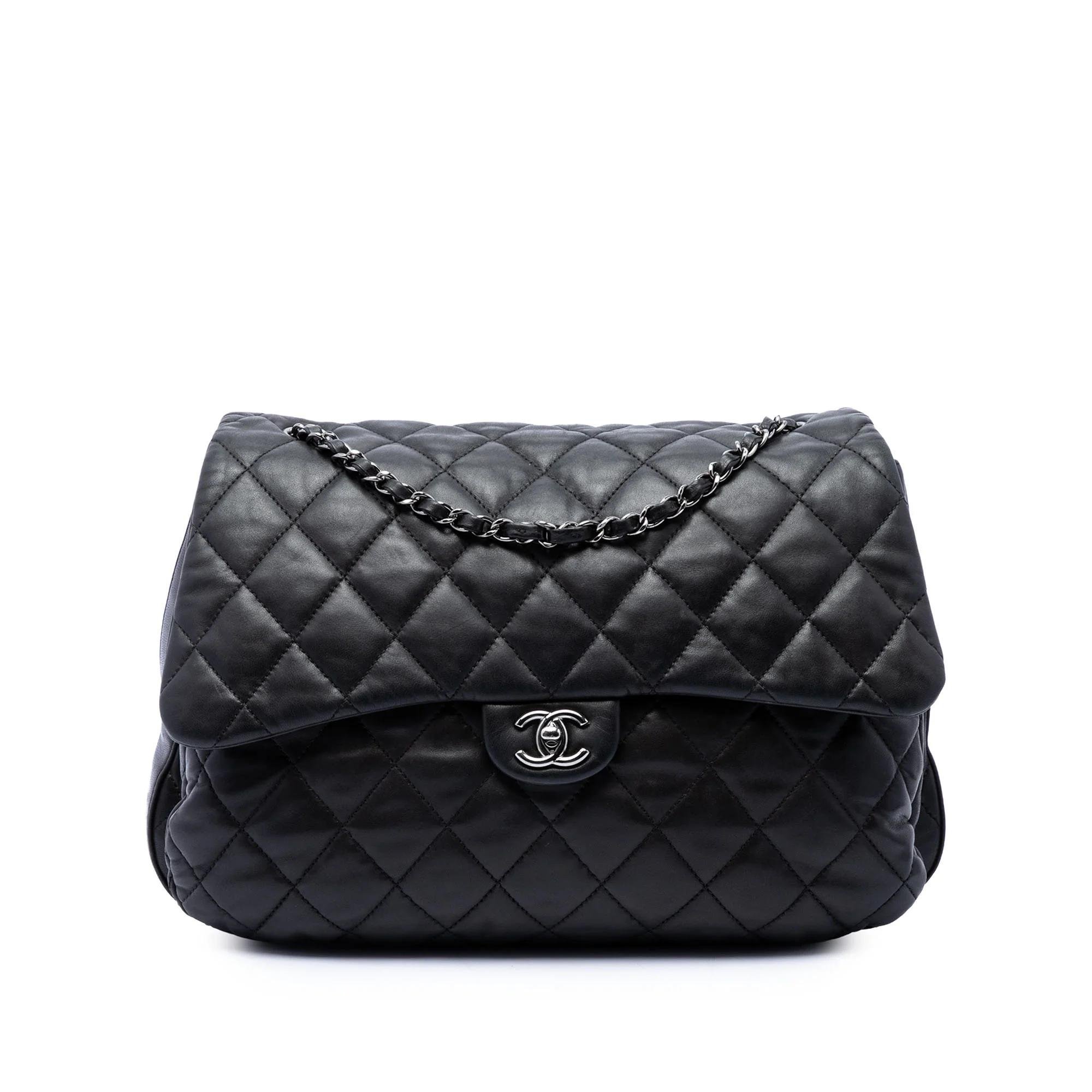 Timeless/Classique leather handbag