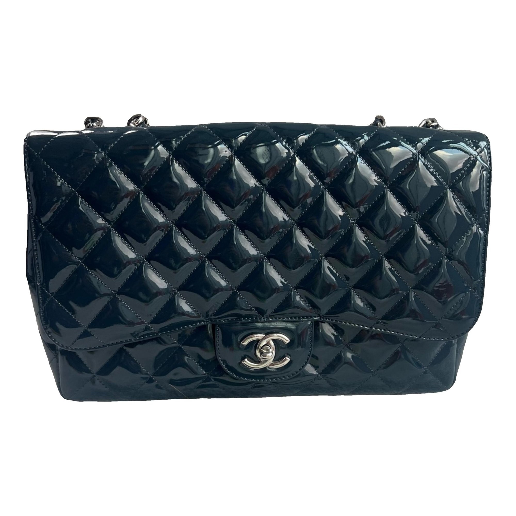 Timeless/Classique patent leather crossbody bag