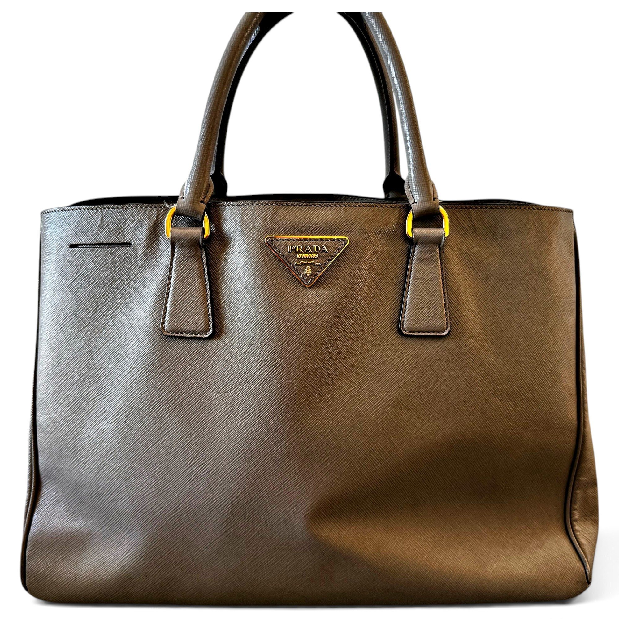 Galleria leather tote