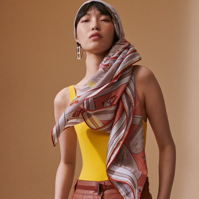 Hermès Locomotion Shawl 140