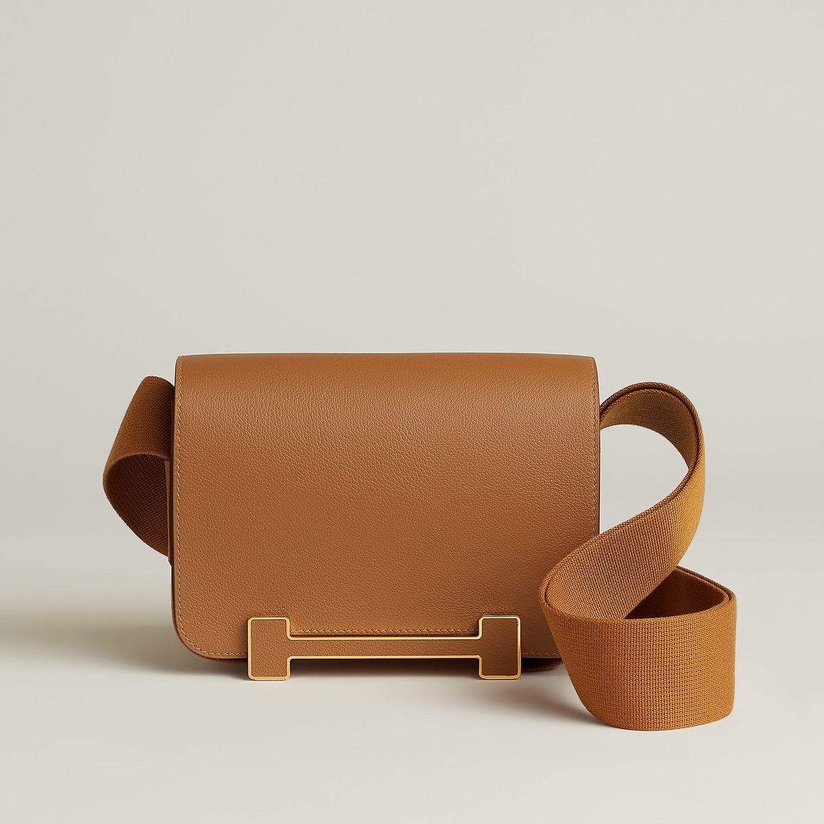 Hermès Geta Gold en veau Evercolor, de face
