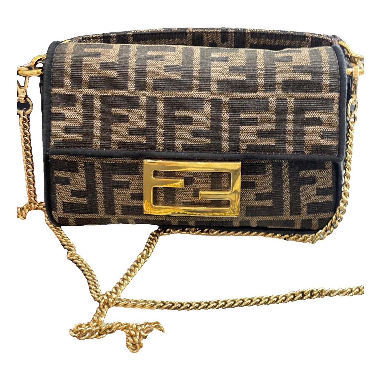 Baguette cloth handbag