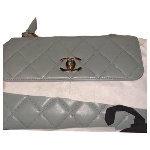 Trendy CC leather handbag
