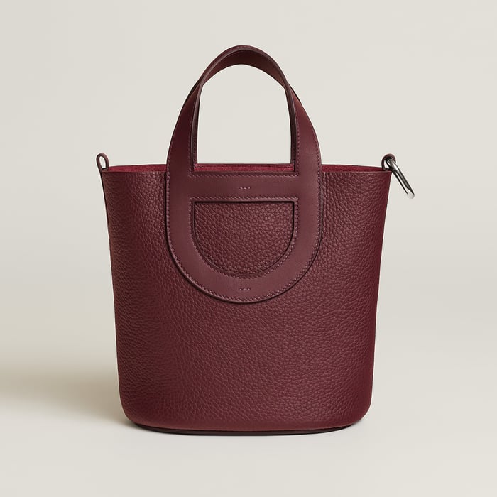 In-the-Loop 18 Rouge H en Clémence et Swift