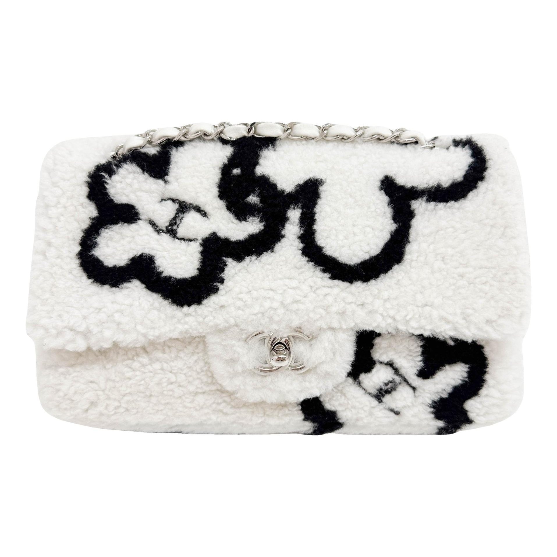 Timeless/Classique faux fur handbag