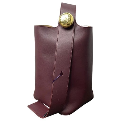 Pebble leather crossbody bag