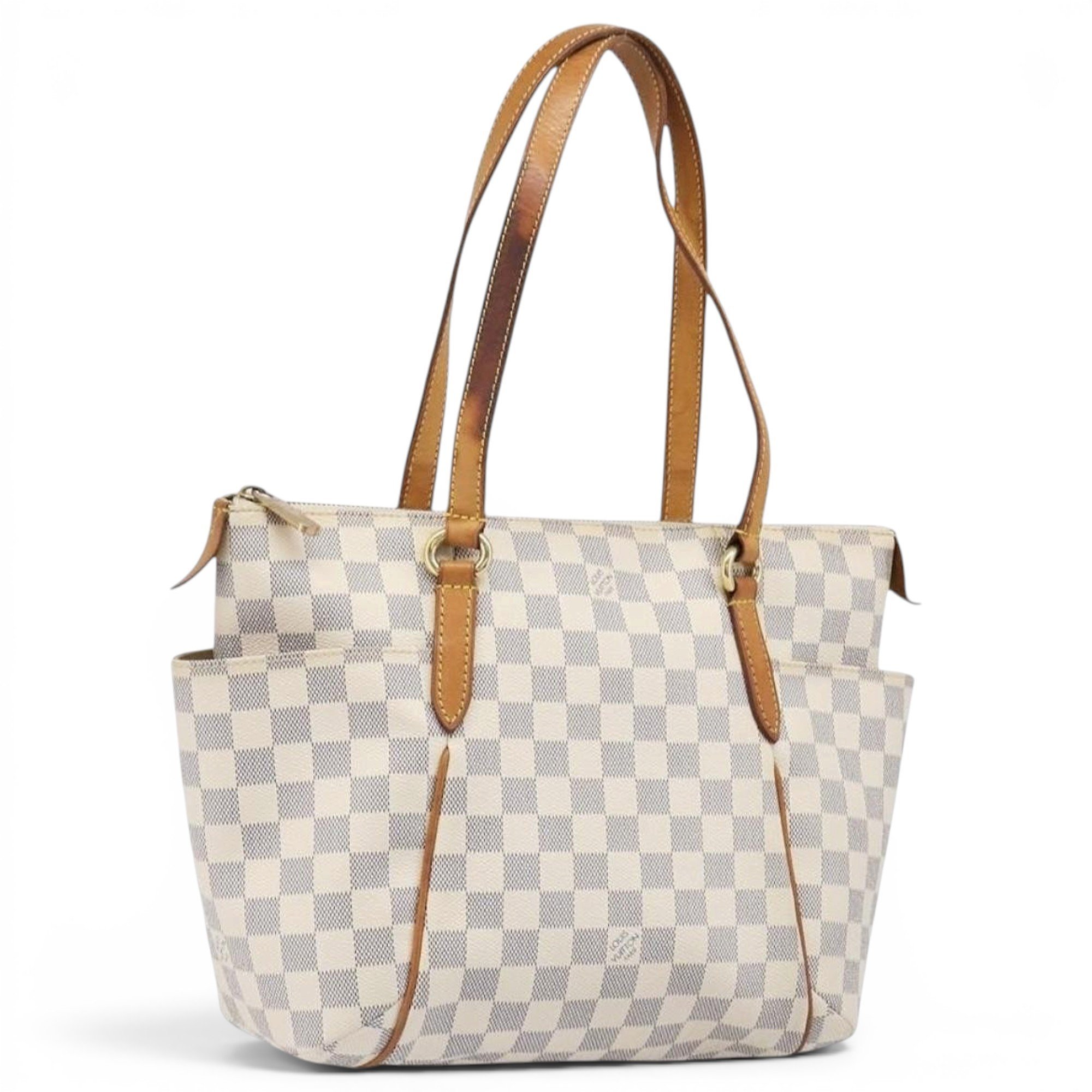 Totally leather tote