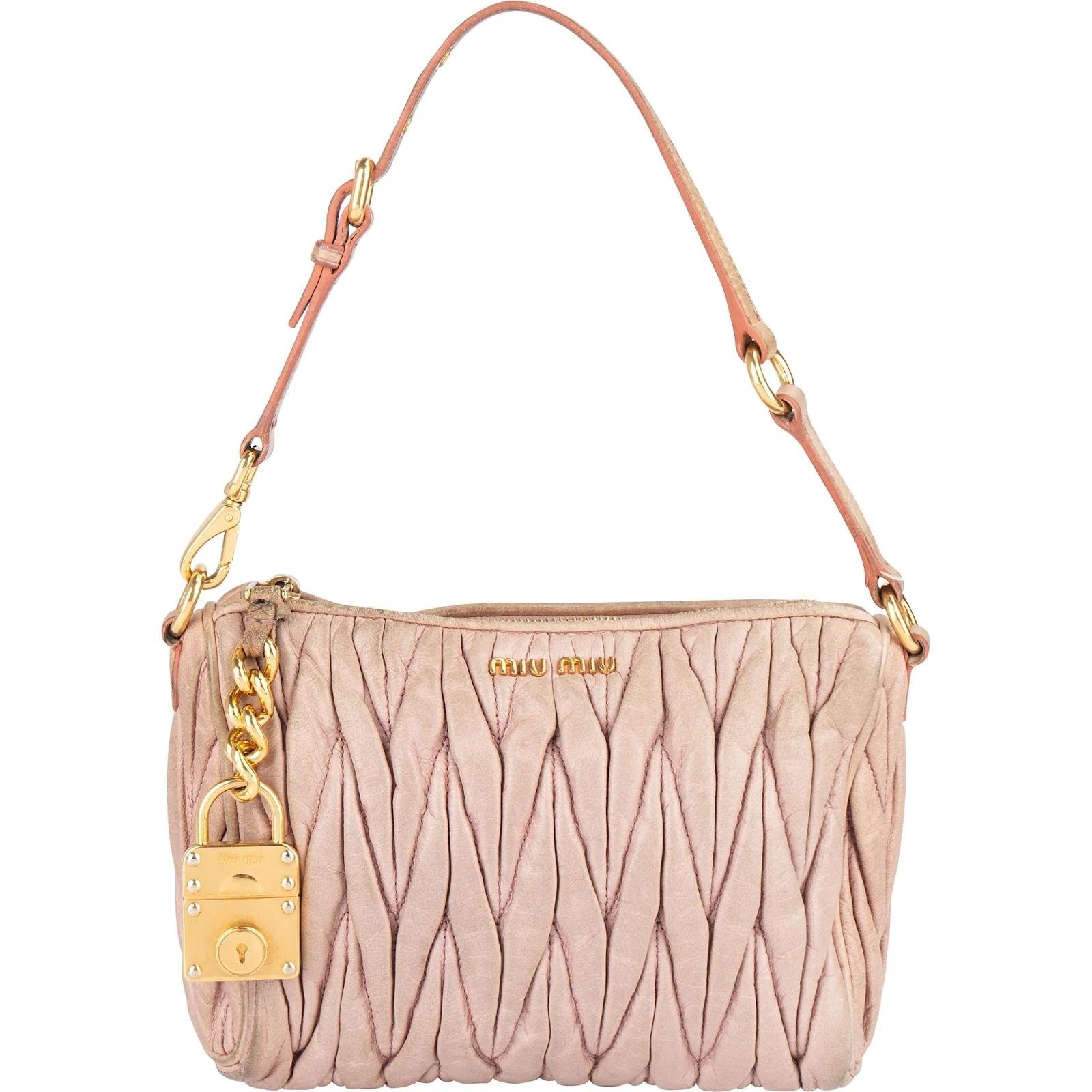 Matelassé leather handbag