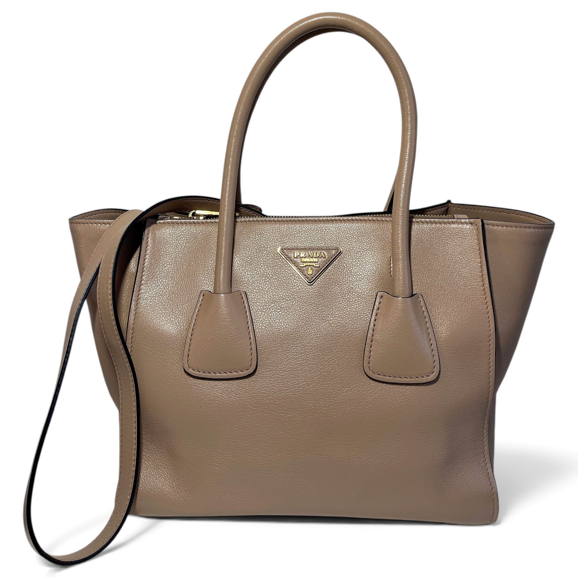 Leather tote