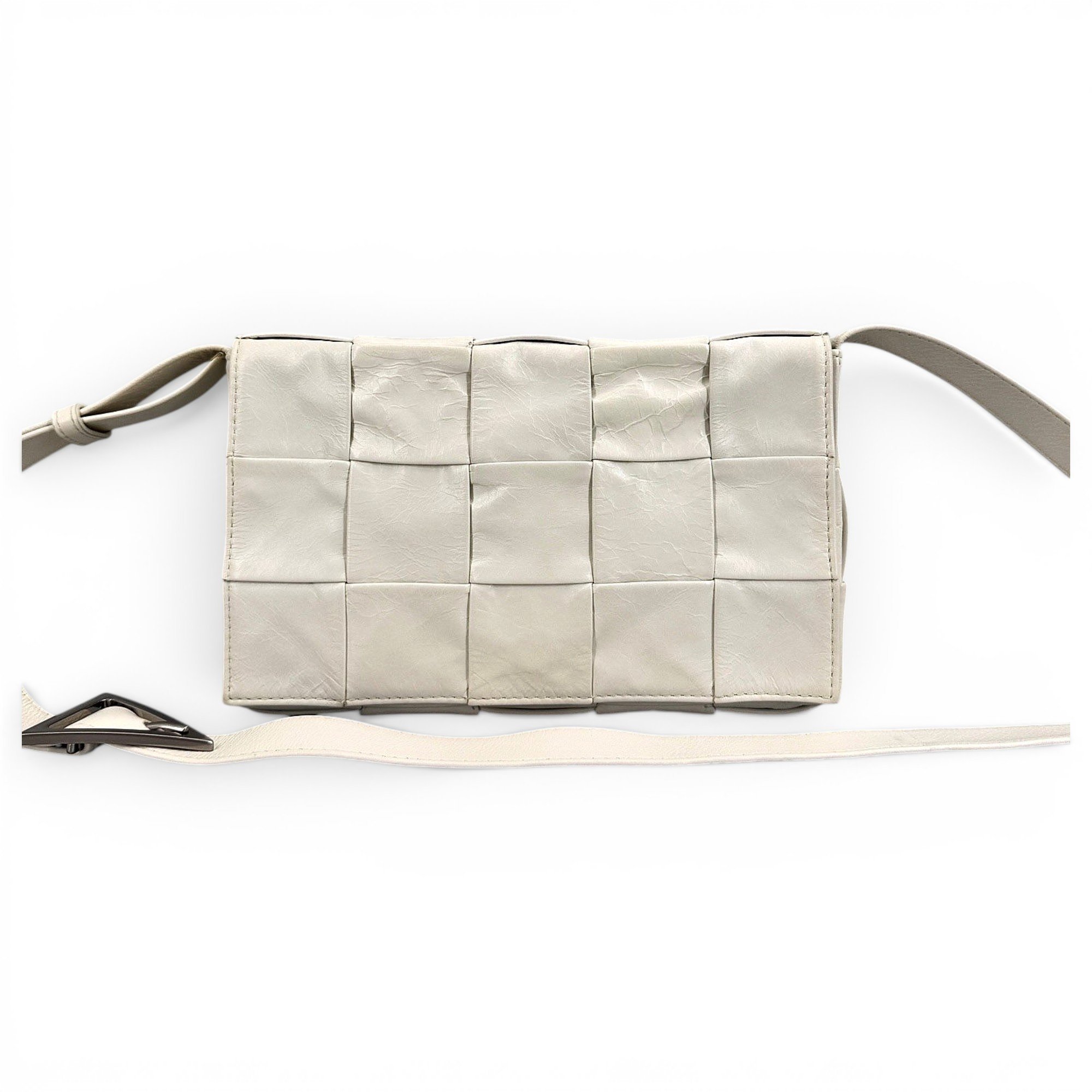 Cassette leather handbag