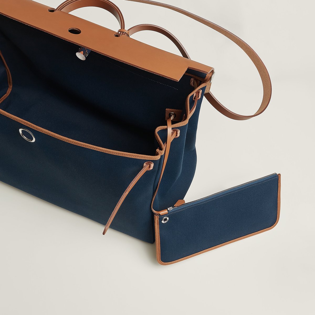 Herbag Zip Cabine Bag