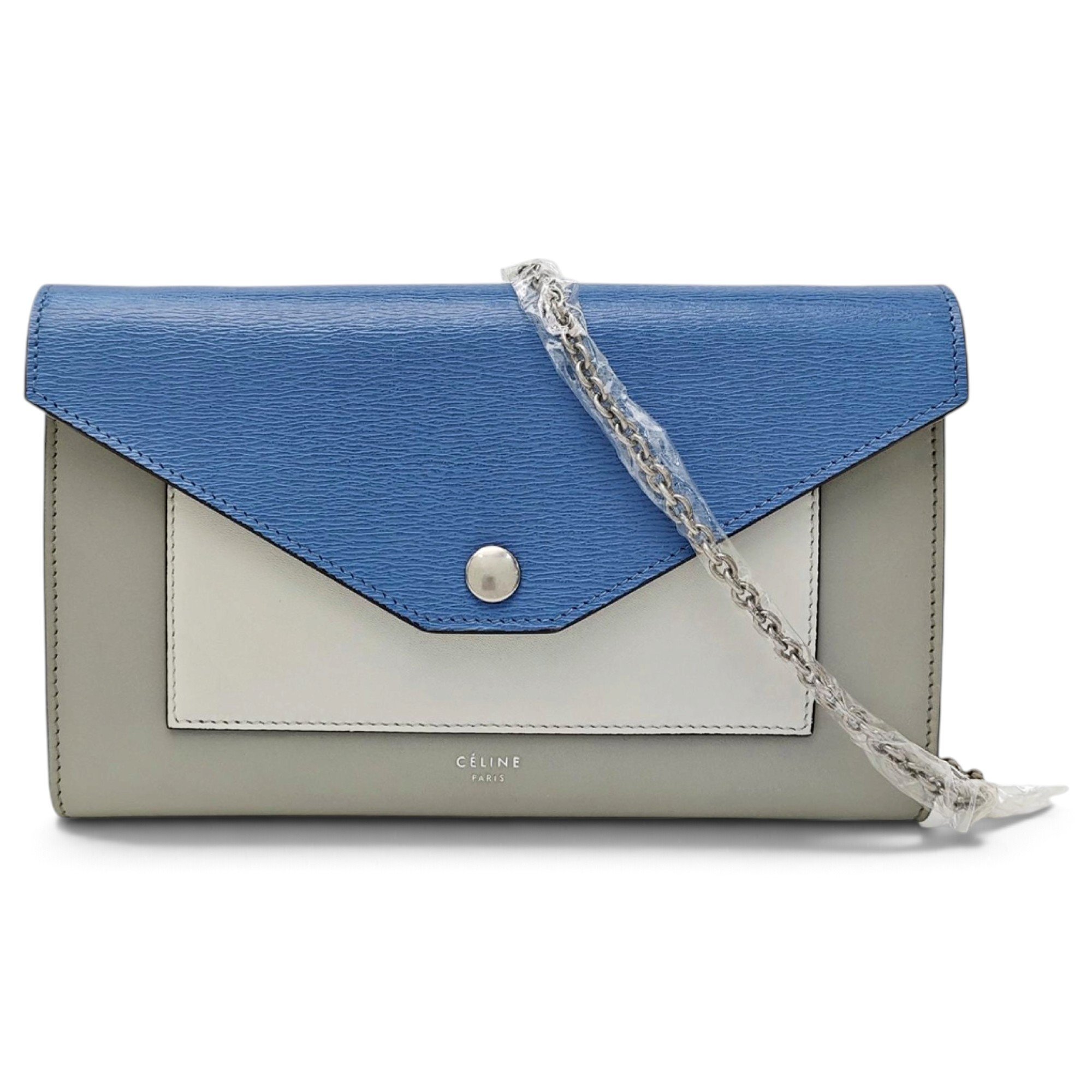 Pocket leather handbag