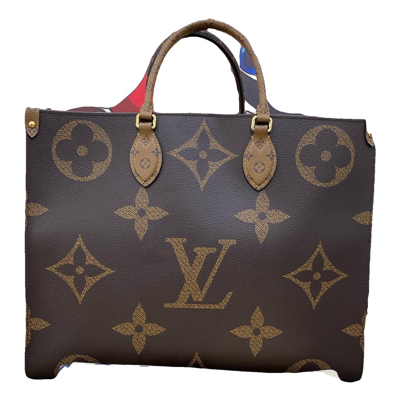 Onthego leather tote