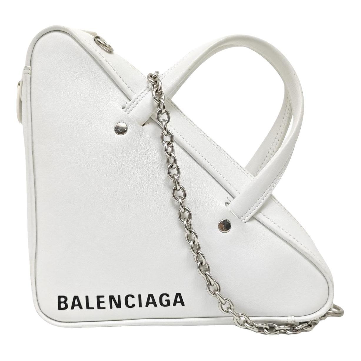 Triangle leather handbag