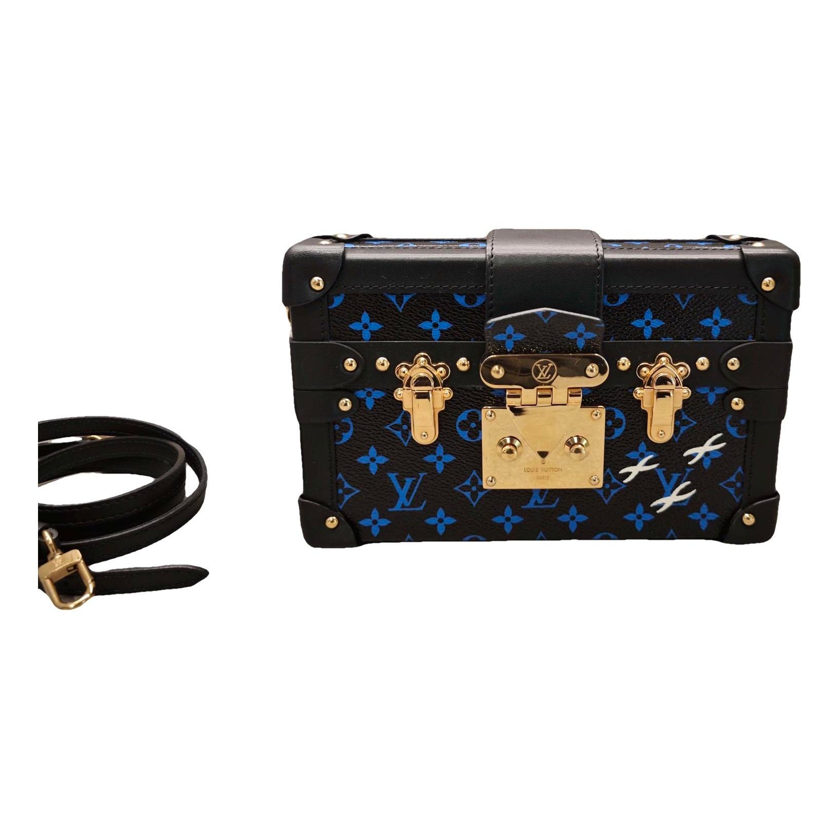 Petite Malle leather handbag