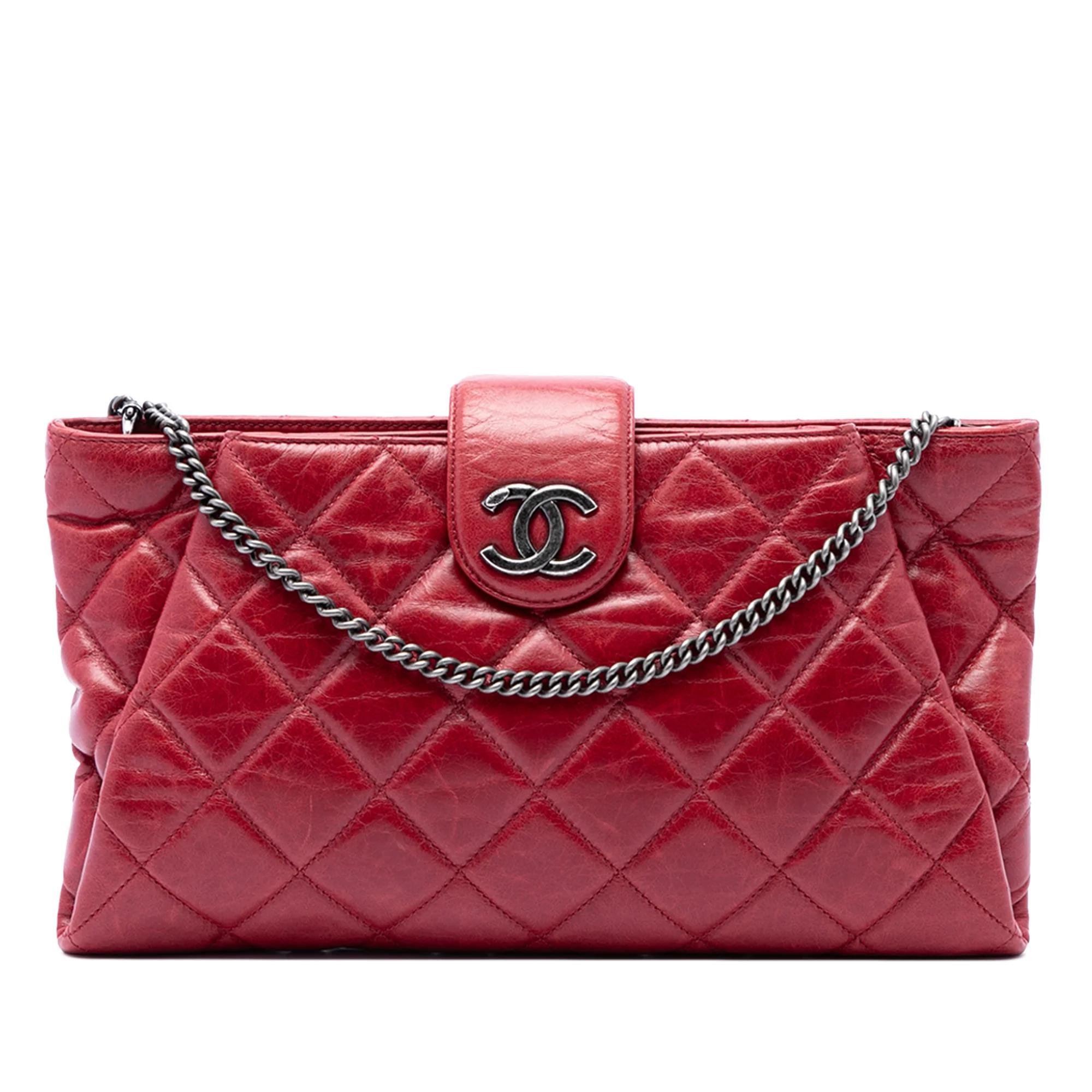 Timeless/Classique leather clutch bag