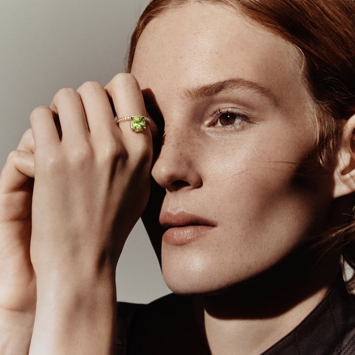 Sans Coloris Hermès Grand Jete Solitaire Engagement Ring, Large Model