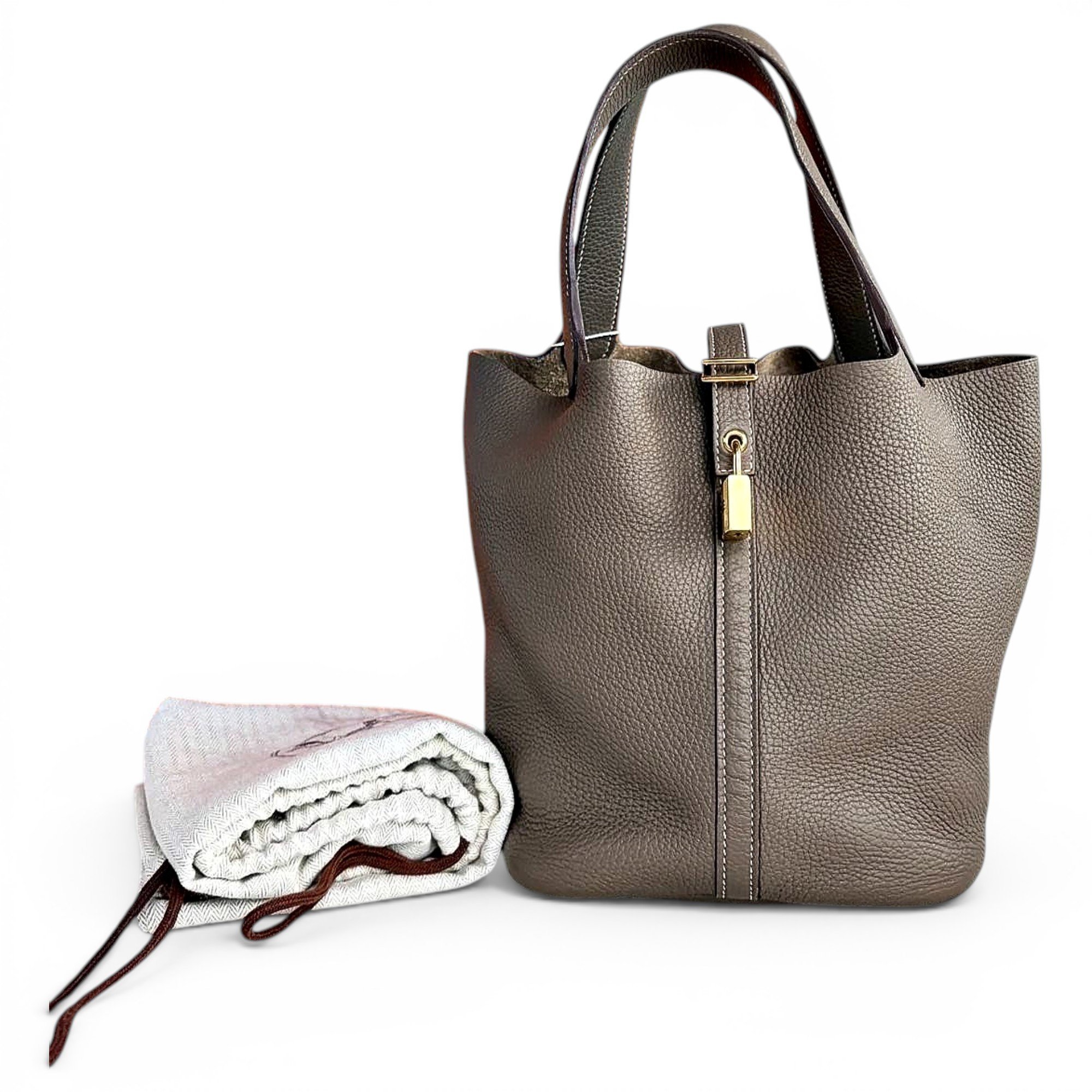Leather tote