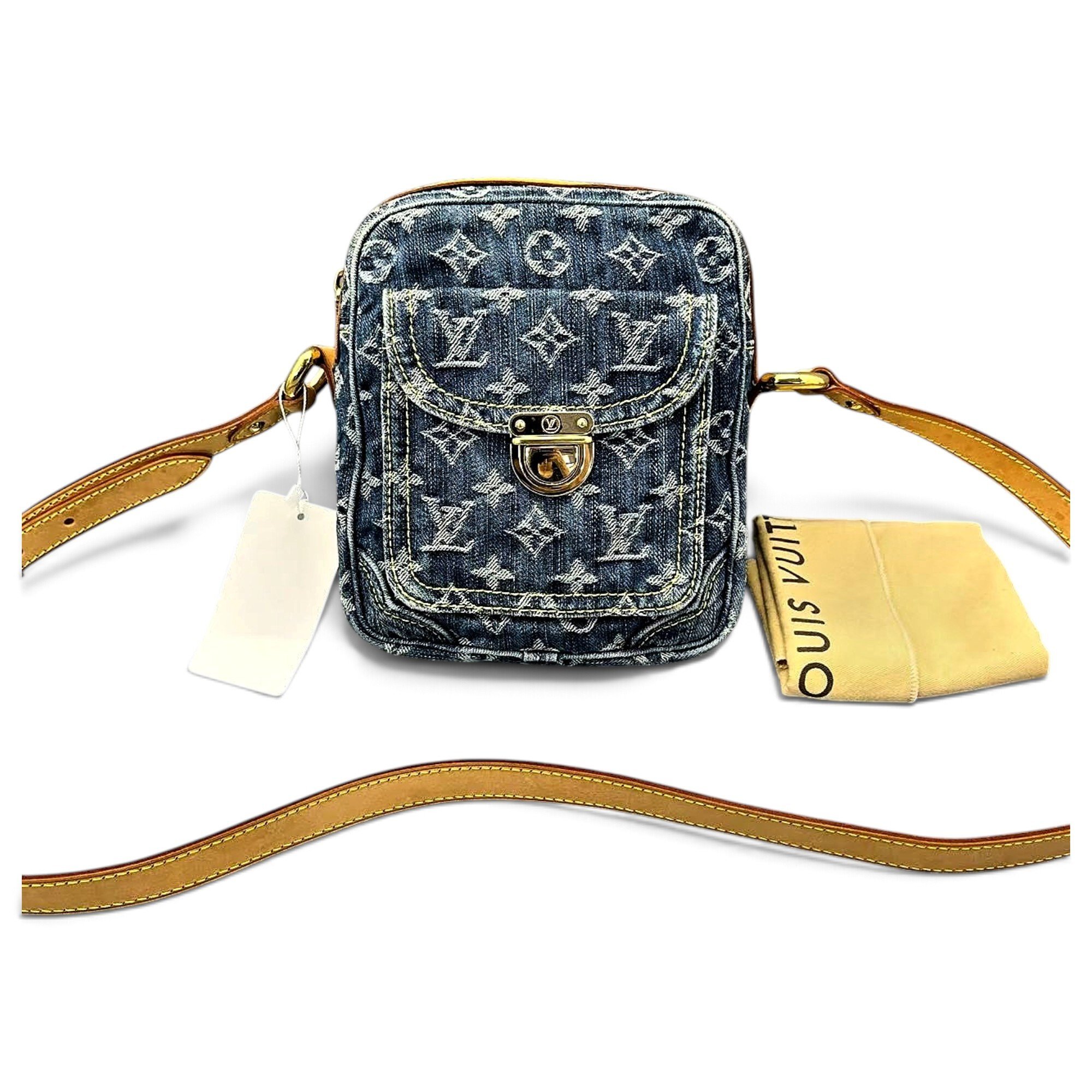 Crossbody bag