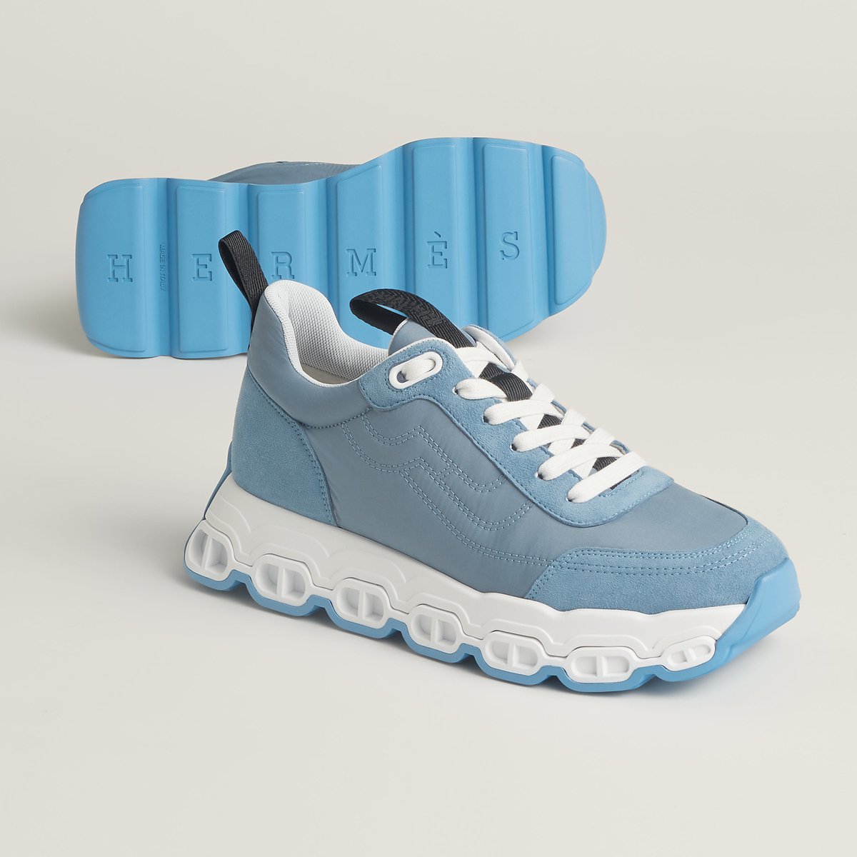 Bleu Ciel Impulse Sneaker