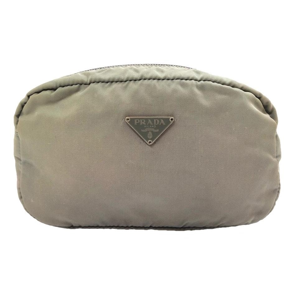 Cloth vanity case