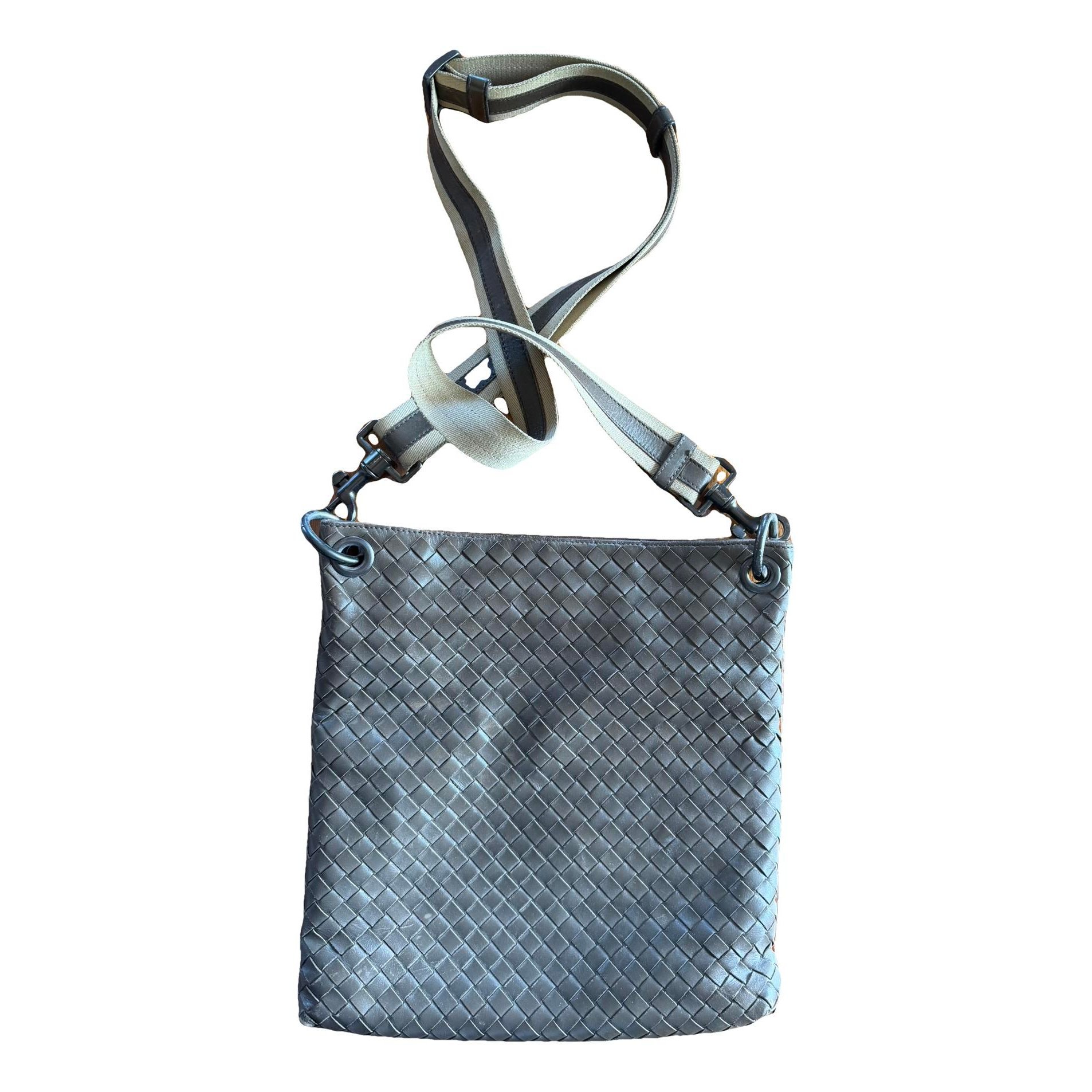 Leather bag