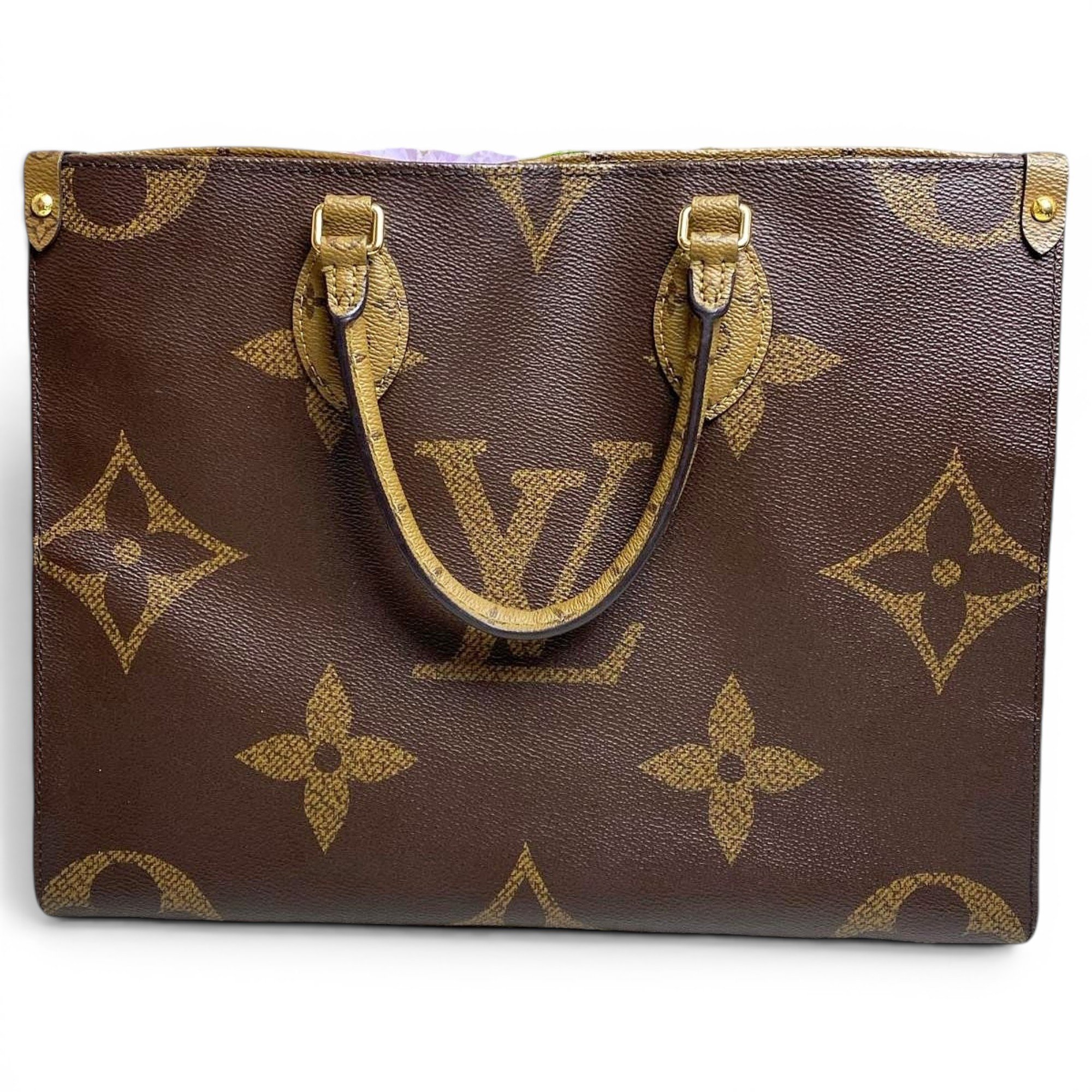 Onthego leather handbag